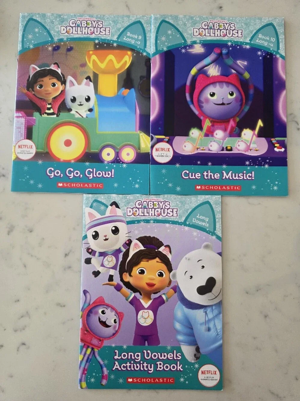 Gabby's Dollhouse Phonics Fun Kids Book Set - Teal